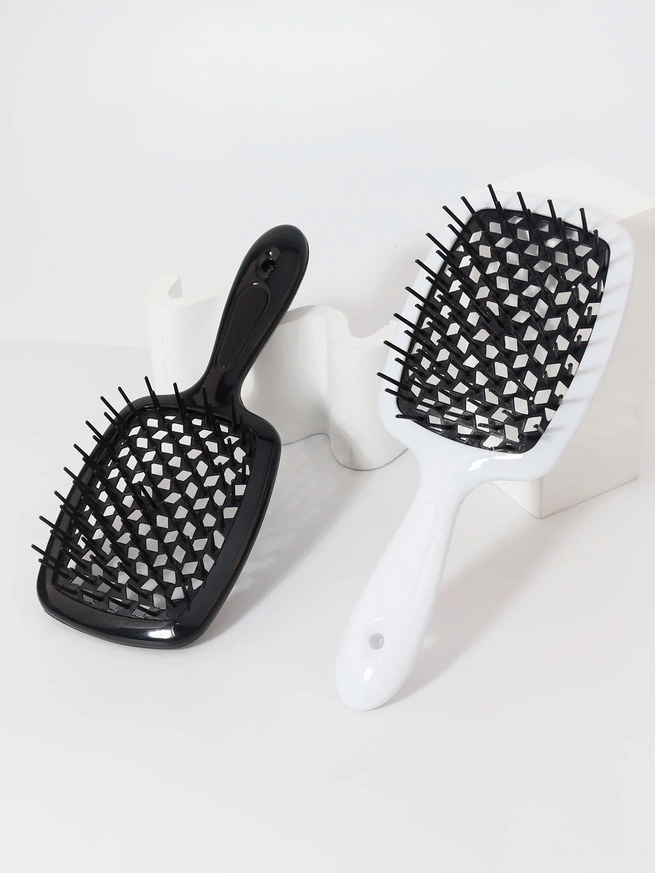 Hollow Hair Brush Set – Scalp Massage & Wet Roll Comb for Fluffy Hair Styling